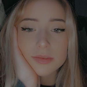 Meet your Posher, Hailey